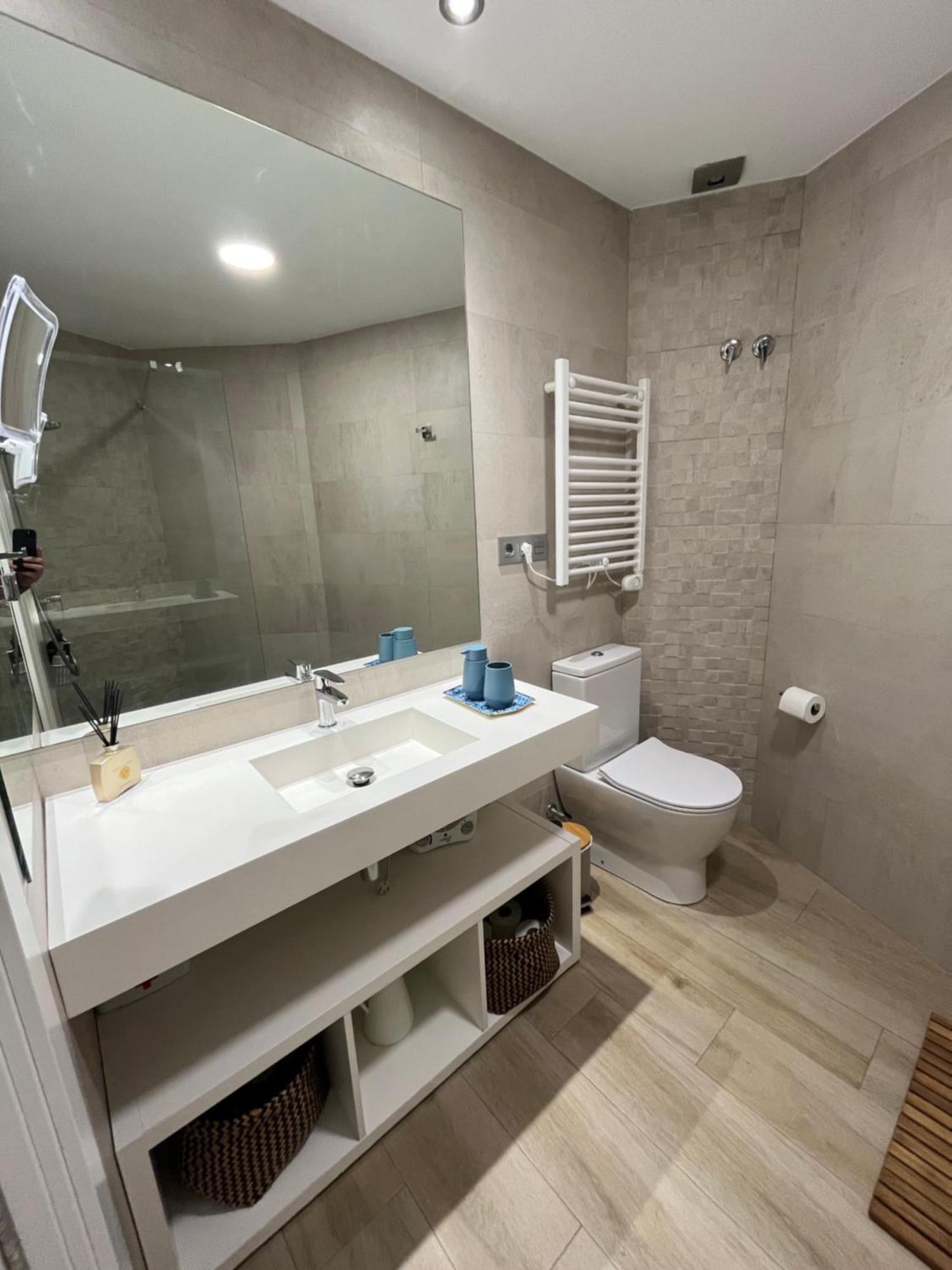 Fantastico Apartamento Suite En Centro De غرناطة المظهر الخارجي الصورة