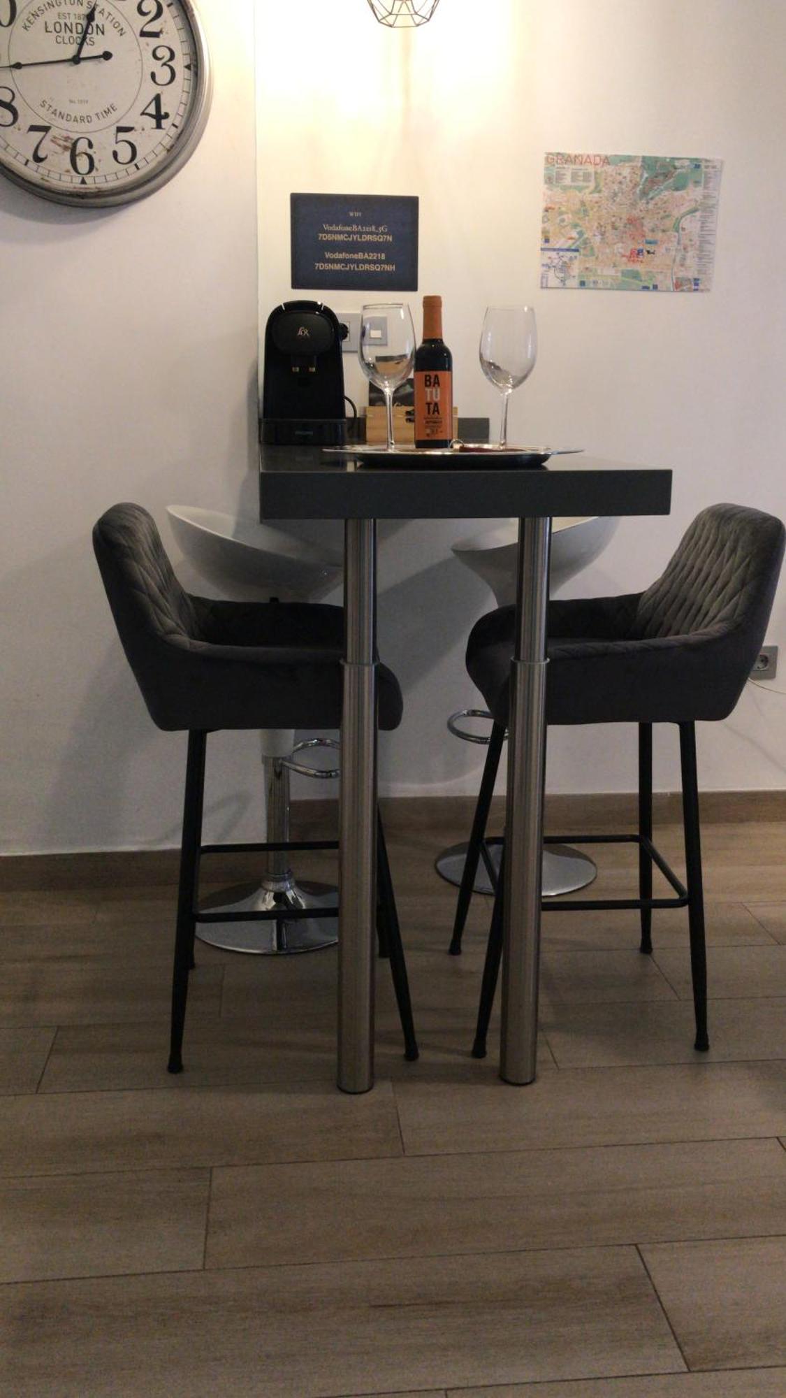 Fantastico Apartamento Suite En Centro De غرناطة المظهر الخارجي الصورة
